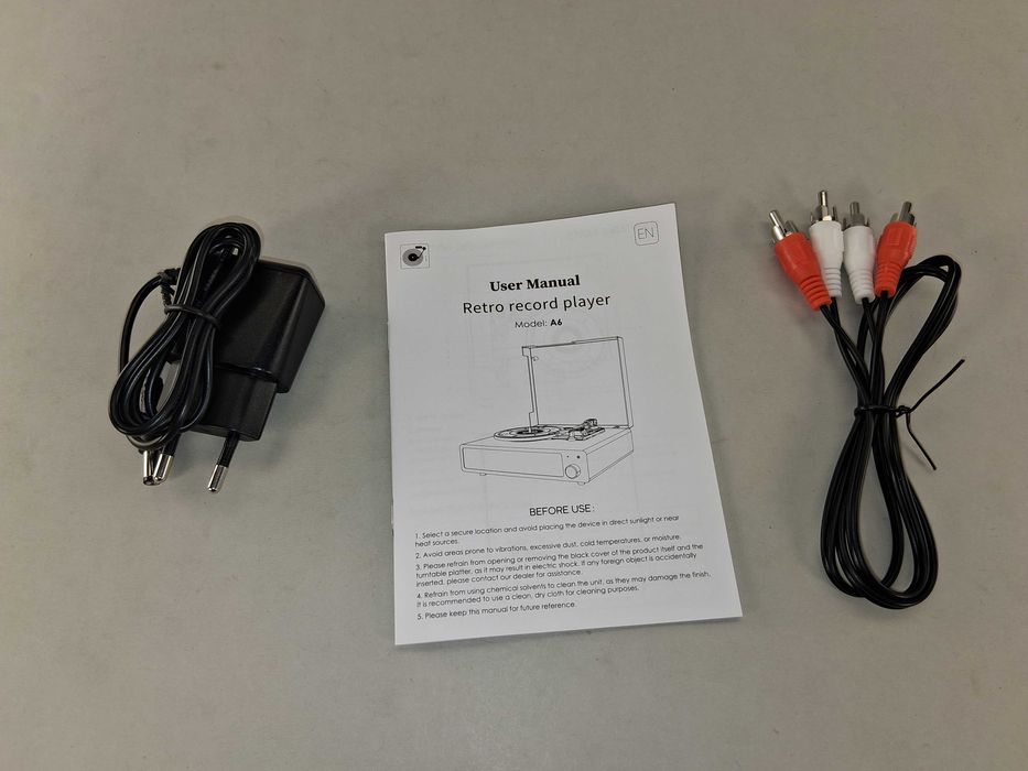 C251 Odtwarzacz A6 Retro Audio Player z USB i Głośnikami Stereo