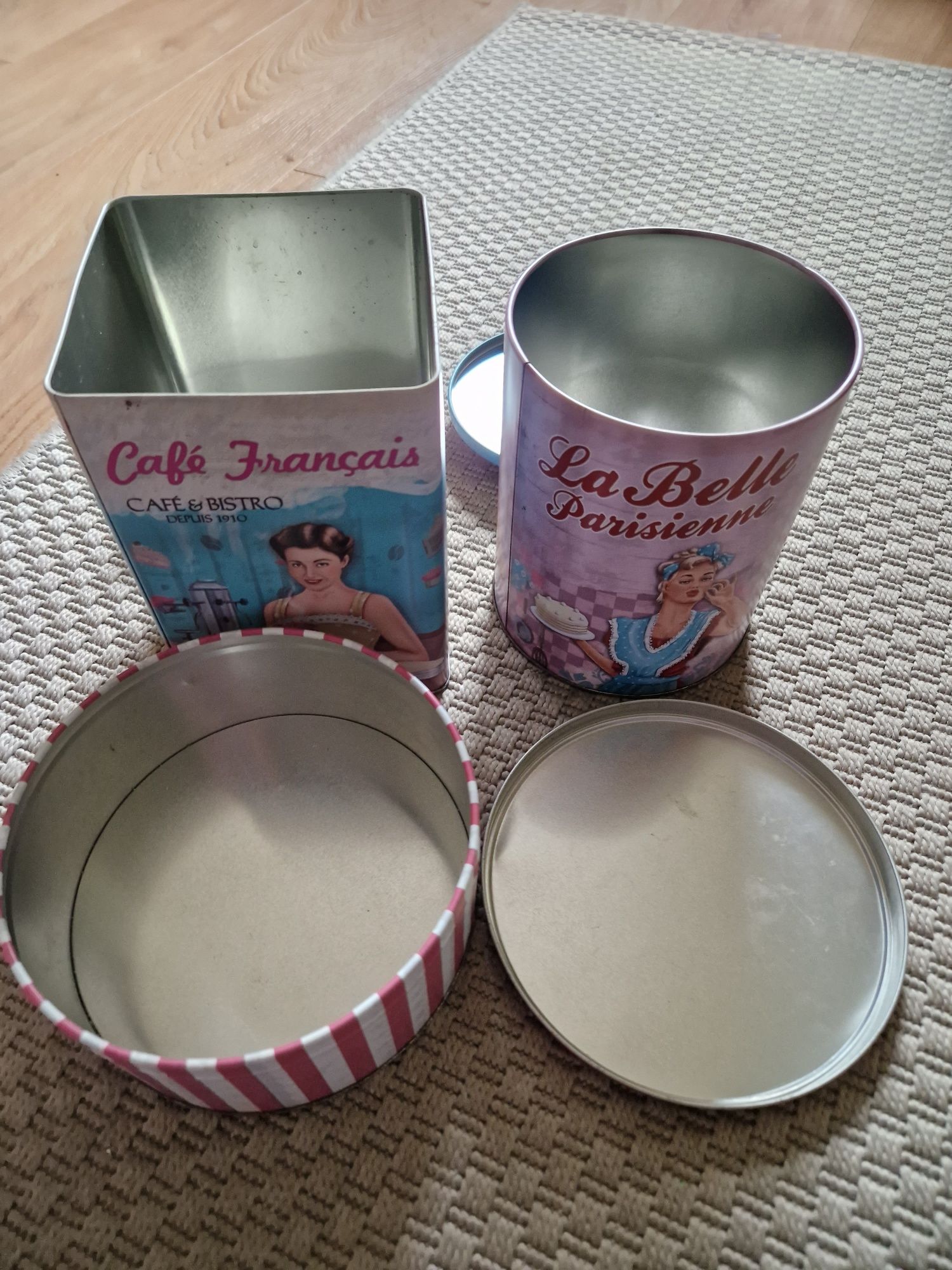 Caixas cozinha metálicas (ex: bolos)