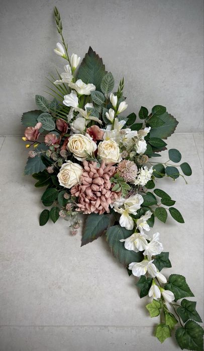 Wiązanka i bukiet na cmentarz