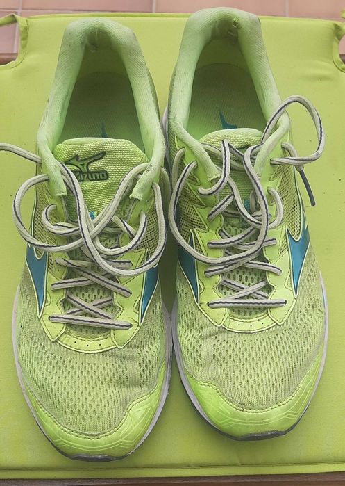 Tenis Mizuno - Wave Revolver 20 Usados