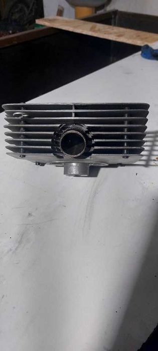 Cilindro Zundapp origem Malhe mexido nas janelas