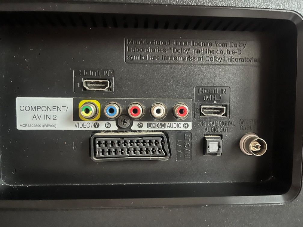 TV LG 42’ 
115€ negociáveis, precisa apenas de um comand