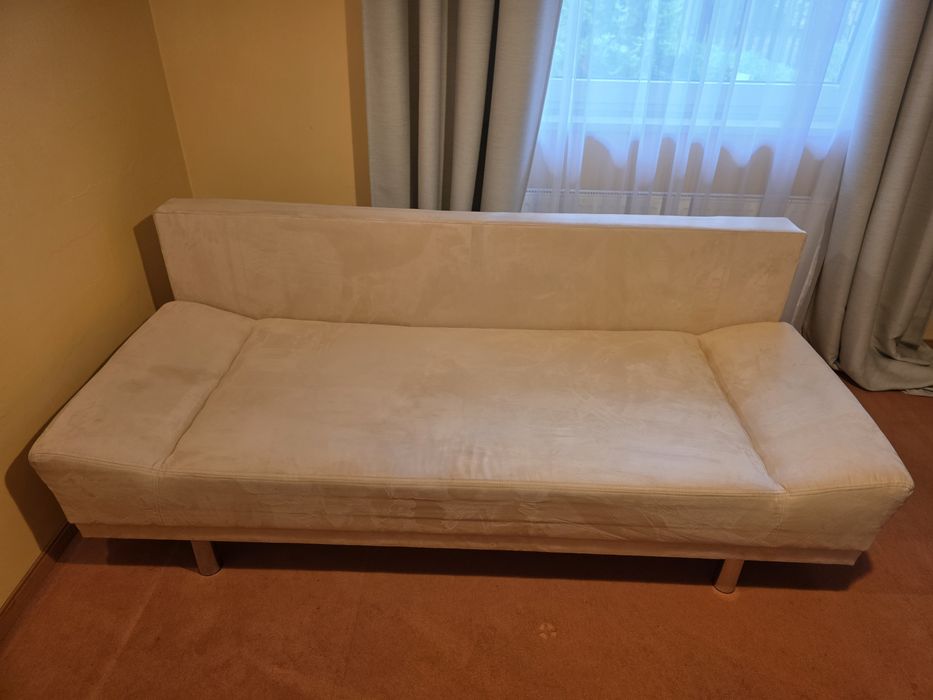 Beżowa sofa / kanapa rozkładana