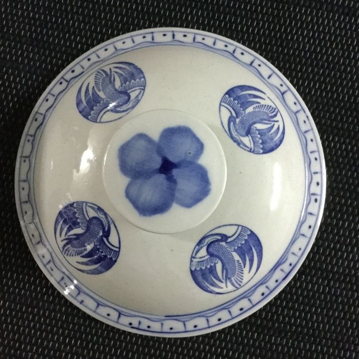 Terrina de Porcelana Chinesa anos 70 origem Moçambique - NOVO