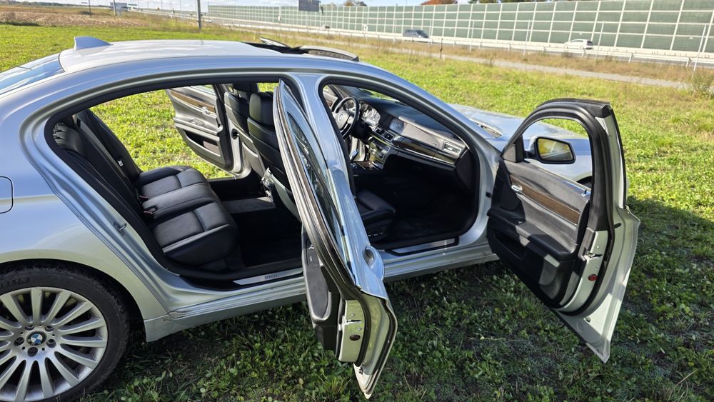 Sprzedam BMW 750 Li
