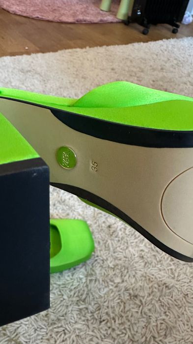 Босоніжки Zara 35р.