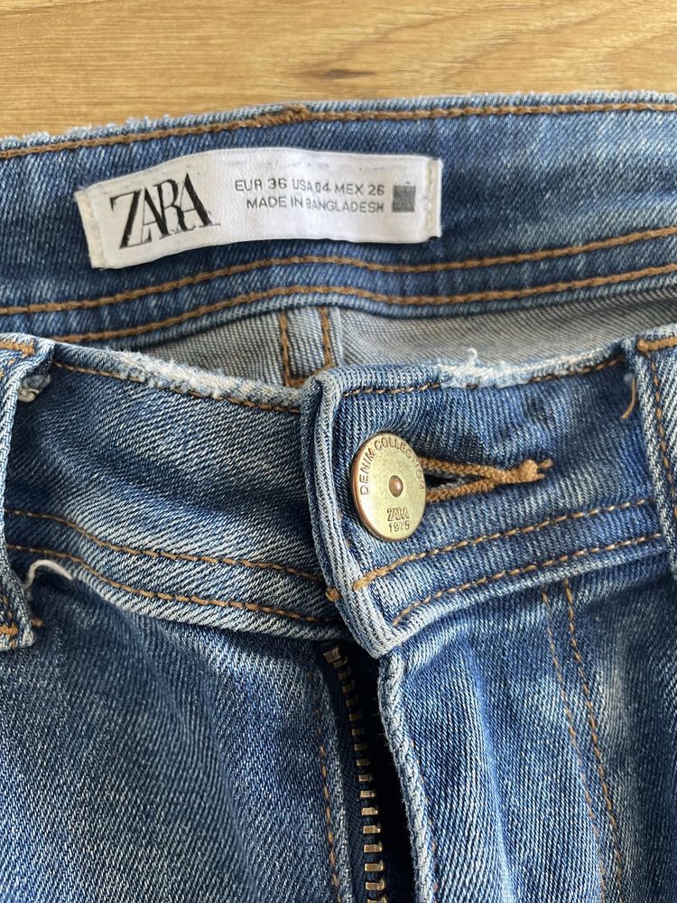 Jeansy Zara 36/S, przetarcia, zamki, ciemne, skinny