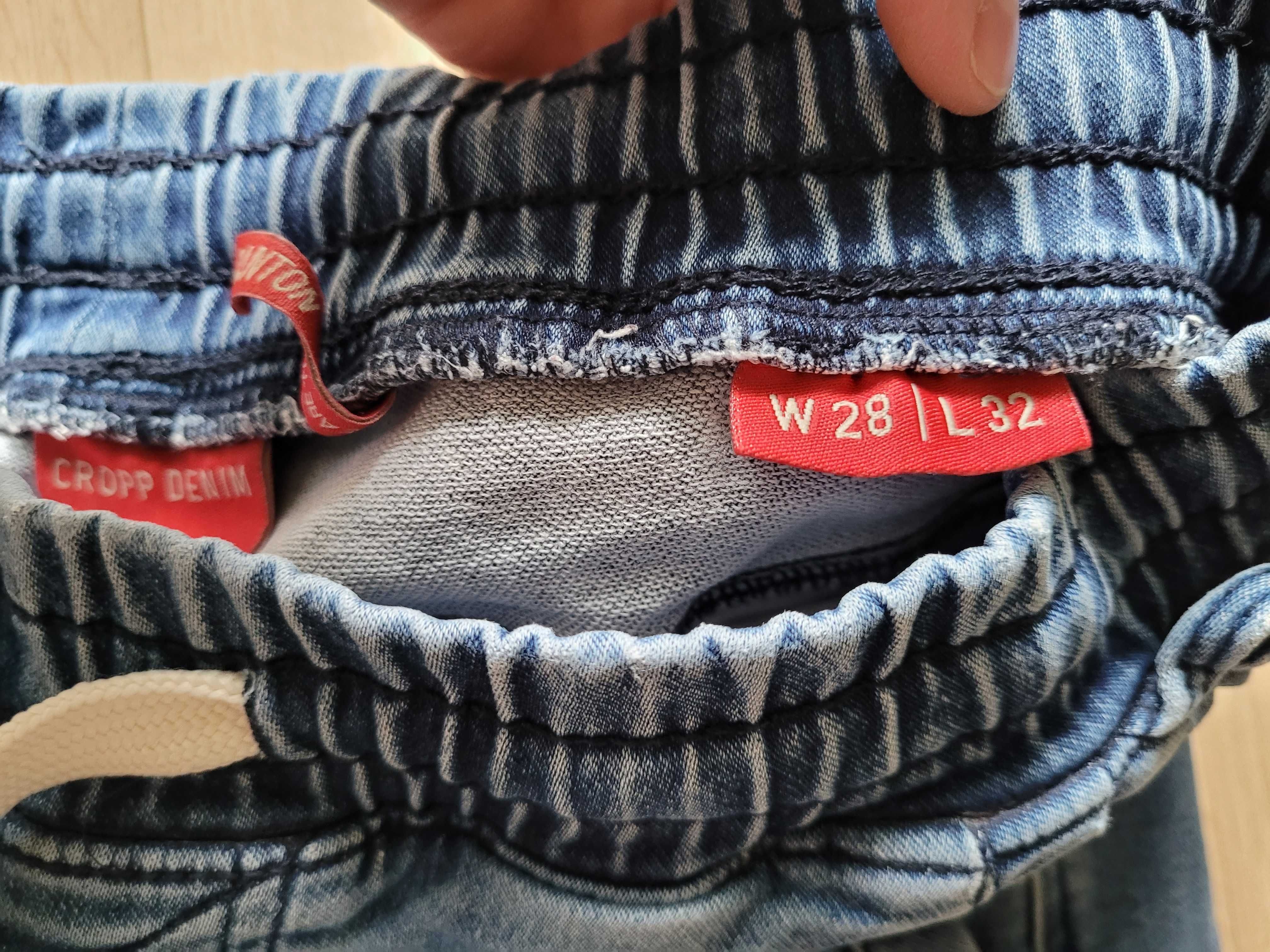 Spodnie joggery chłopięce CROPP - rozm. W28 L32