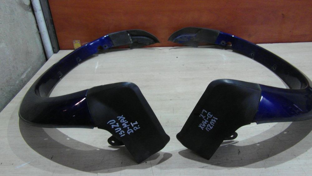 Osłona nakładka błotnika Paki tył Isuzu d max 08r