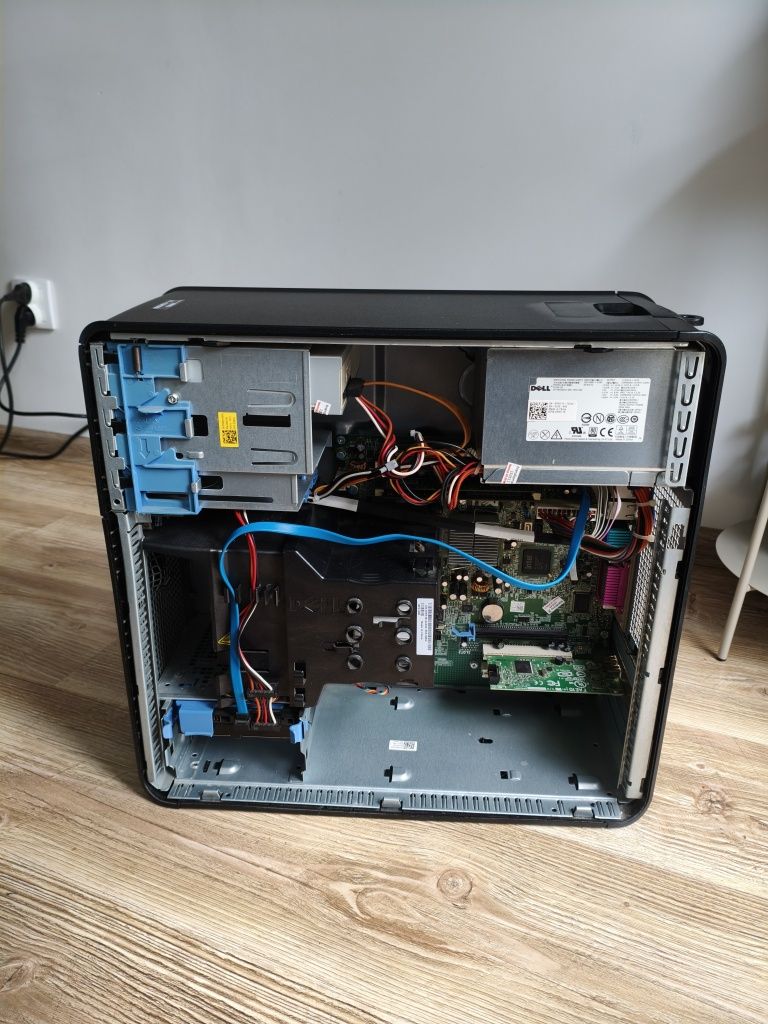 Komputer Dell Optiplex 780 Intel Quadcore