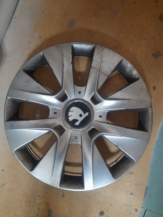 Ковпак Skoda Шкода R14