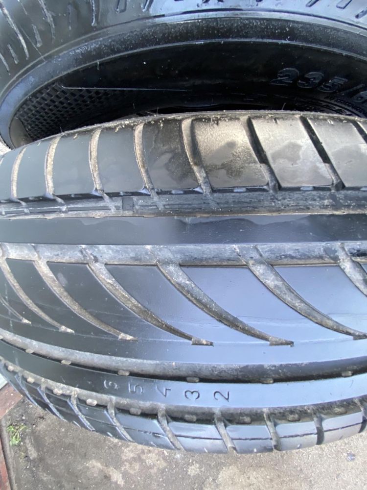 Шини 235/65 R17 Nokian, продаж тільки у Хмельницькому