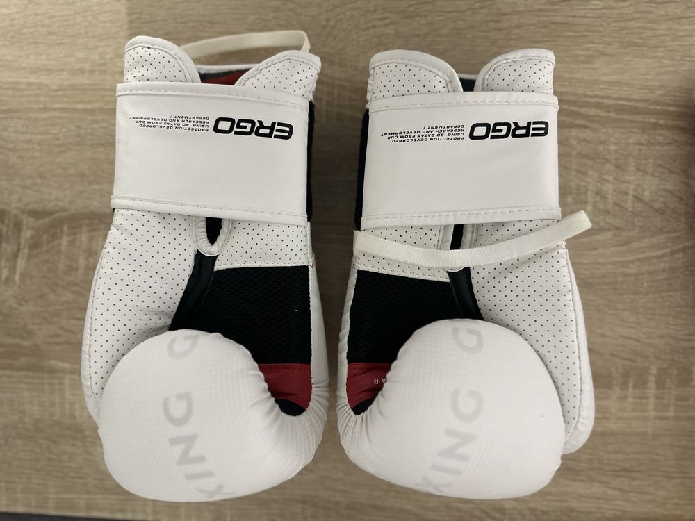 Luvas de Boxe Outshock 120 Ergo 10oz