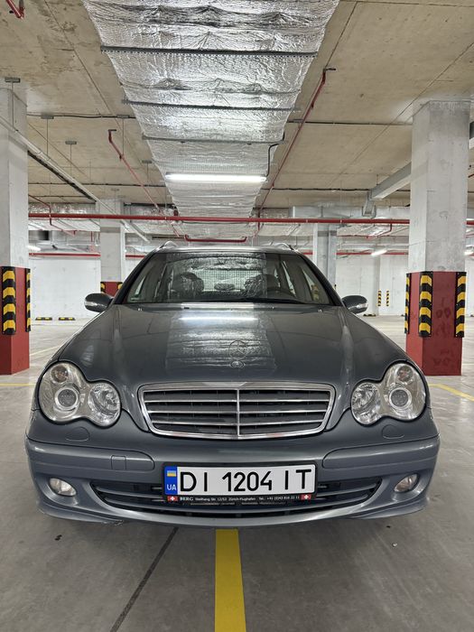 Продам Мерс С 203 2.2 автомат