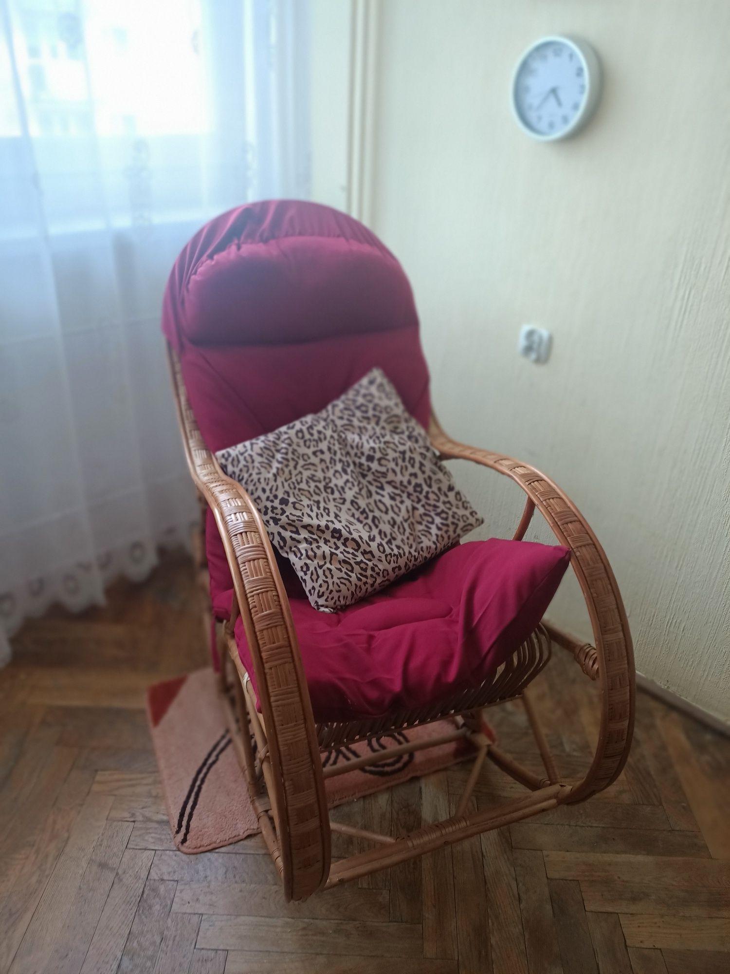 Fotel bujany z wikliny