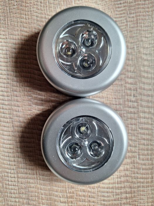 LED светильник на батарейках