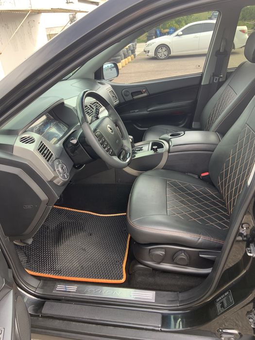 Продам SsanYong Kyron 2013