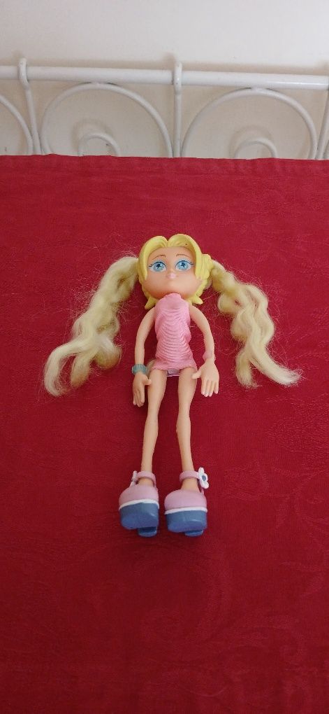 Boneca ótimo estado