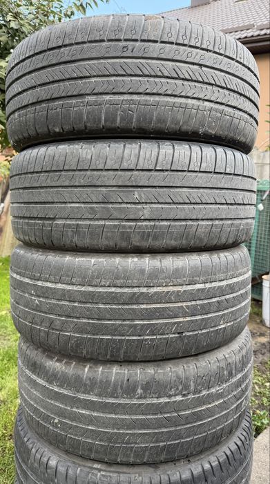 Продам комплект 215 55 17 Michelin Pilot Sport All Season 4