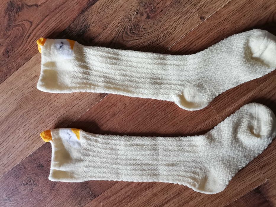 Ażurowe podkolanowki