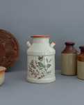 Vintage kanka na mleko Kanka na kwiaty Motyw motyli Ceramuczny wazon