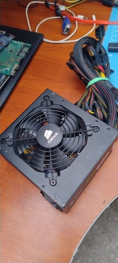 БЖ для ПК 600 вт Corsair