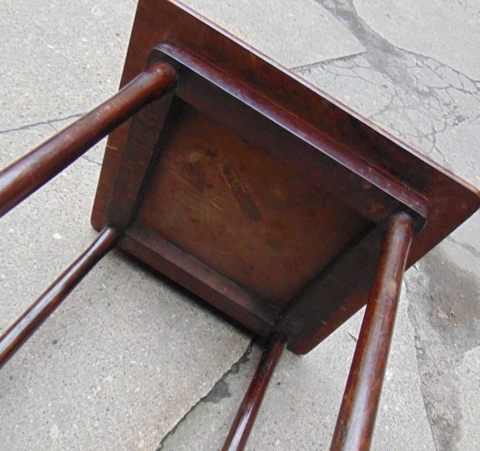 Stolik kawowy THONET sygnowany