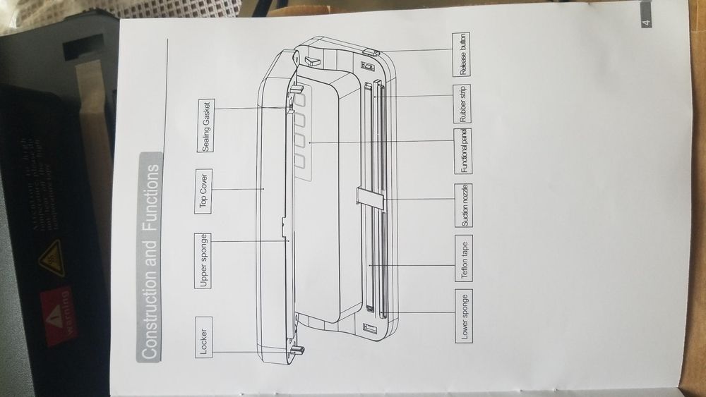 Вакуумний пакувальник (вакууматор) P-290A чорний