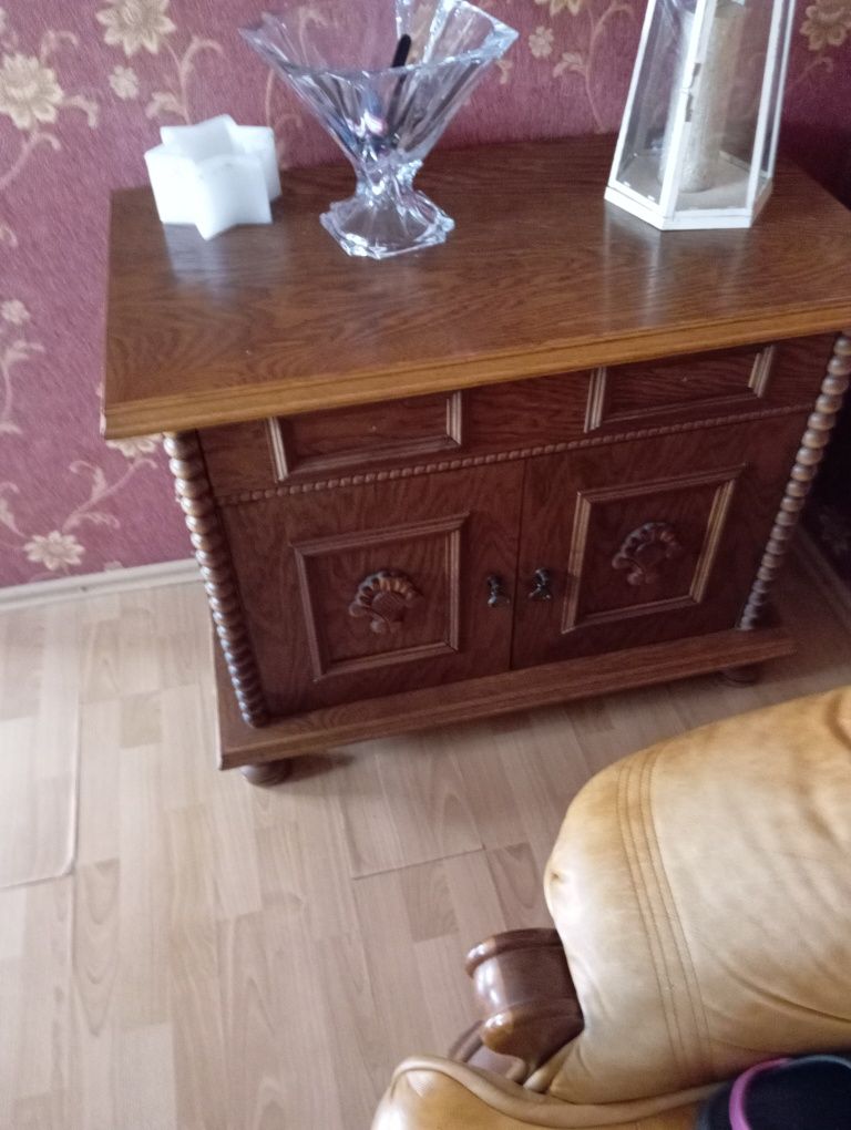 Komody do salonu