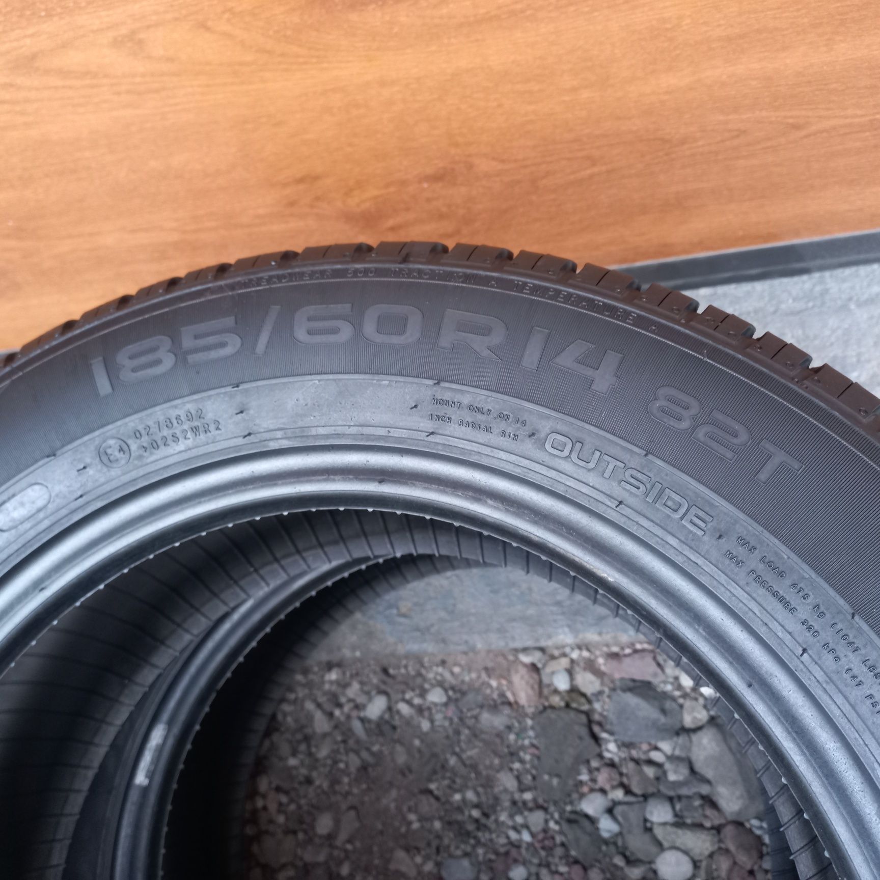 NOKIAN ILIne - 185/60r14- data 11/22- Ładne- polecam