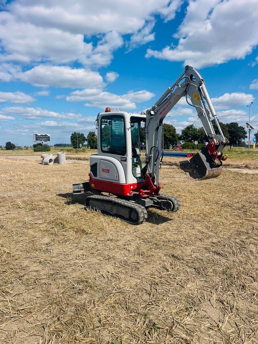 Takeuchi TB225  Takeuchi TB 225-V0