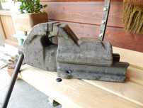 stare polskie  sprawne imadło PRL 13 kg szczęka 10 cm