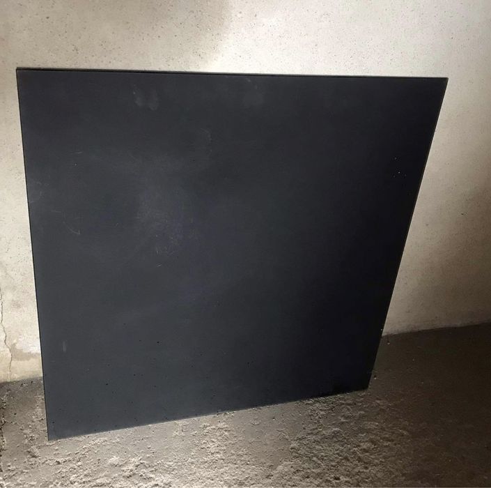 Vidro preto 60 cm x 65 cm