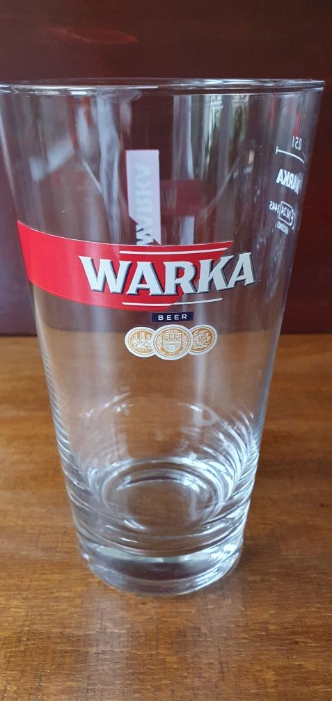 Sześć szklanek do piwa Warka + siódma gratis jeżeli odbiór osobisty.