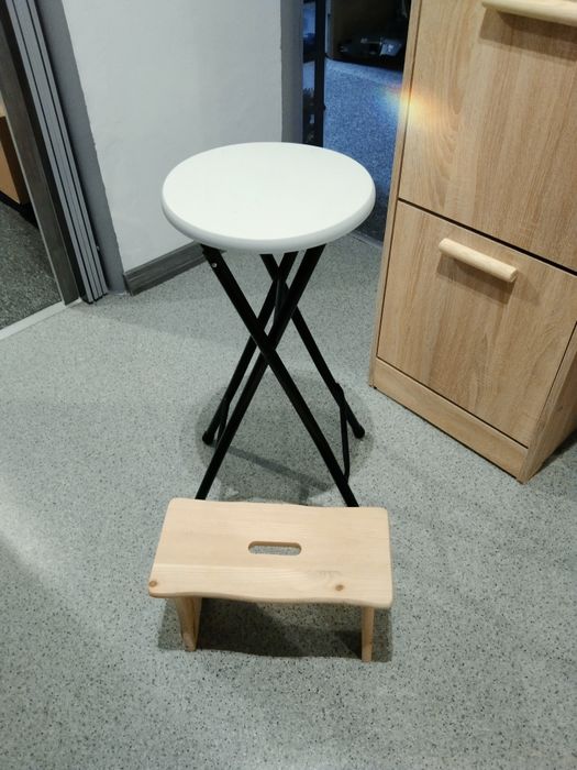 Stołek barowy rozkładany i taboret