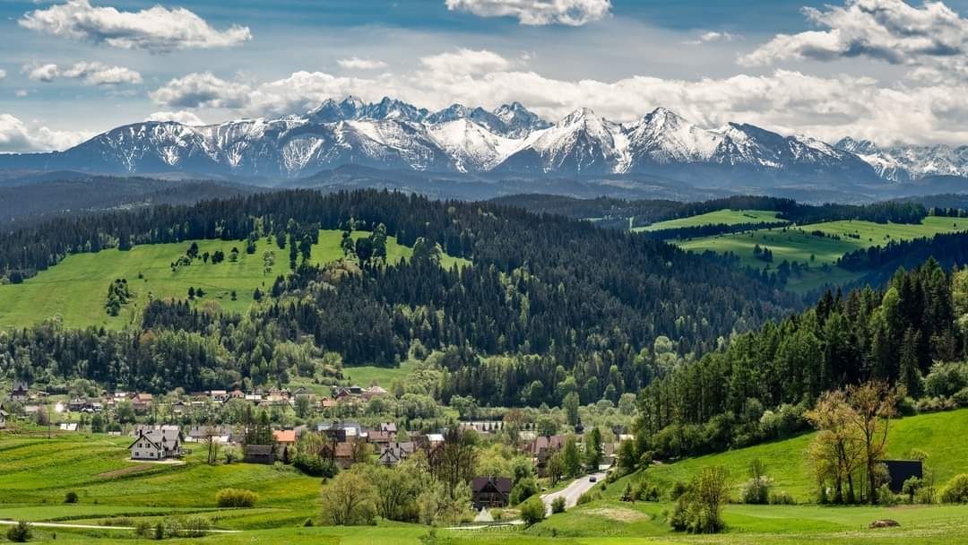 Noclegi w górach nad jeziorem