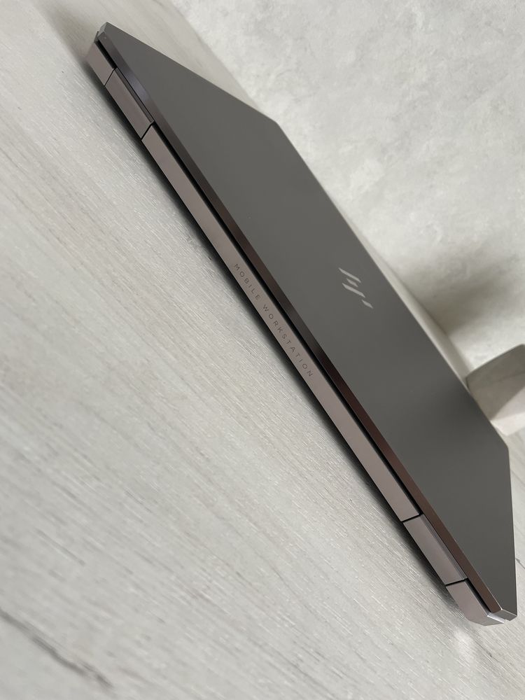 ПОТУЖНИЙ 15,6" HP ZBOOK 15  i7-8750H 6ядер 16/512GB Quadro P1000 4GB