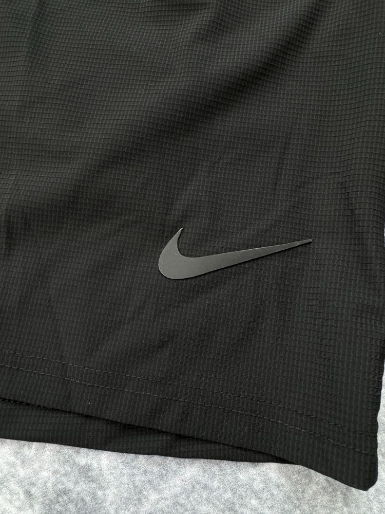 Шорты Nike DRY-FIT в черном цвете