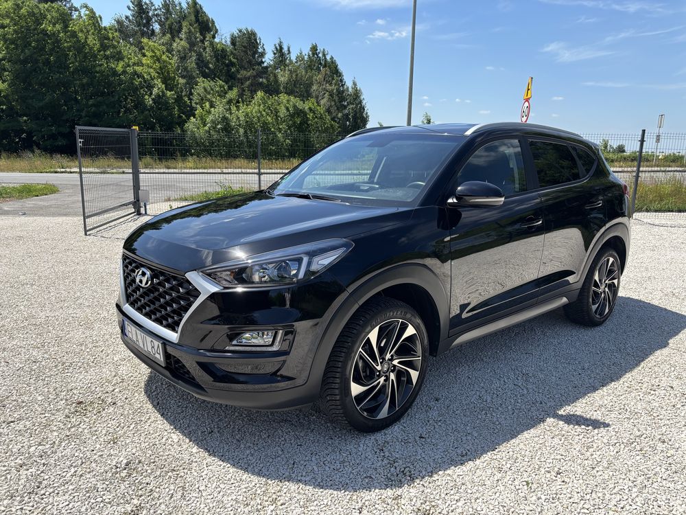 Hyundai Tucson 2020 rok 1.6 GDI przebieg 11 000 km