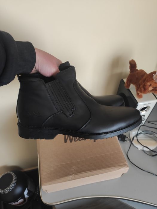 Нові зимові черевики