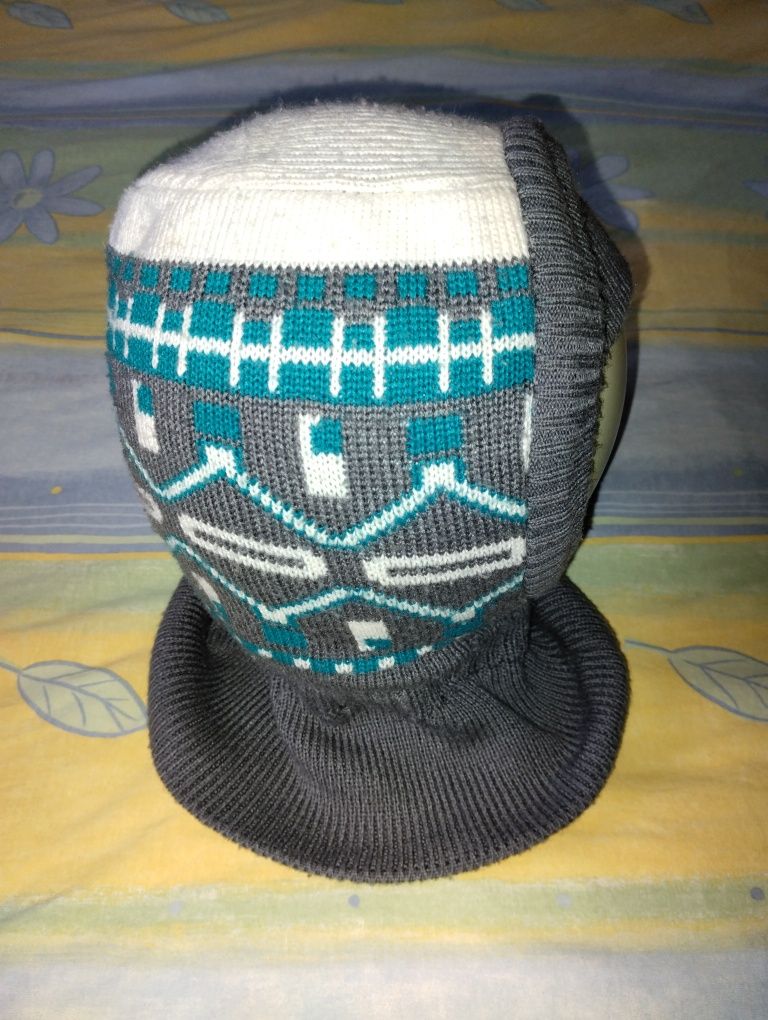 Шапка шлем на флисовой подкладке зимняя