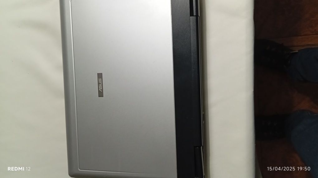 Vendo portáteis Toshiba/LG/ASUS
