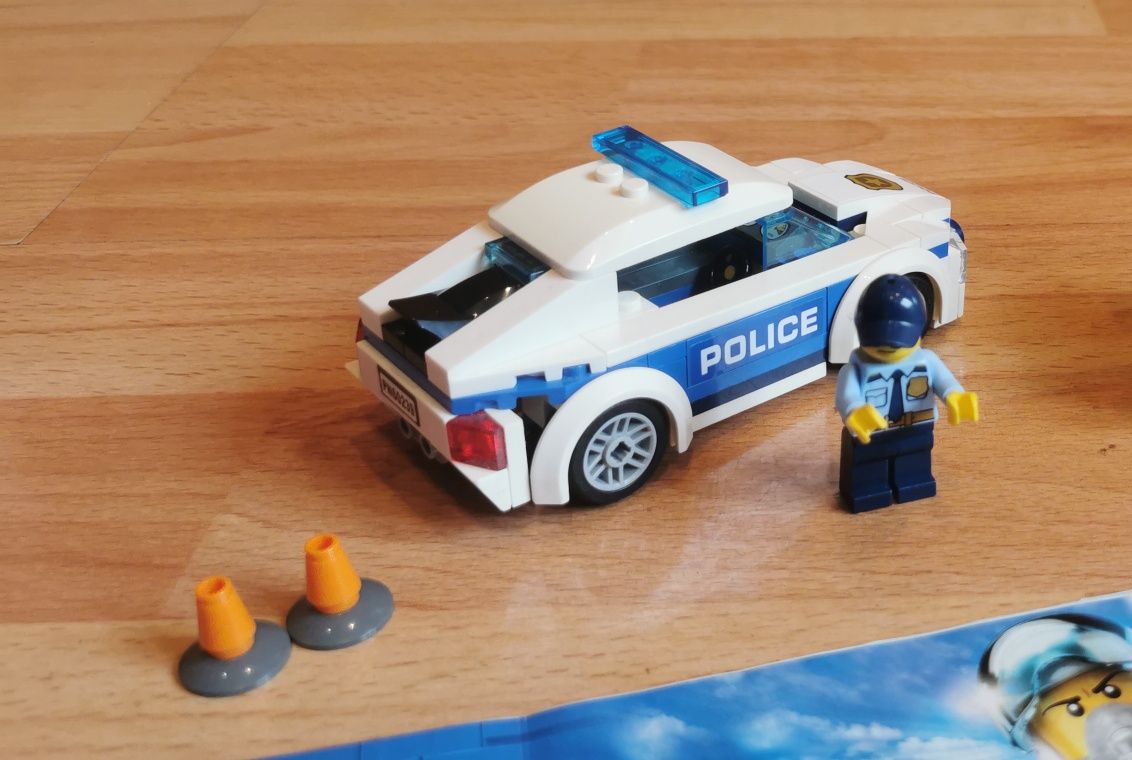 lego city 60276 konwój policyjny i 60239
