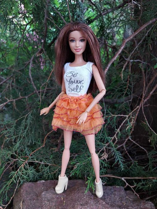 Кукла Барби модница -Barvie Fashionistas Шарнирная йога Barbie Style