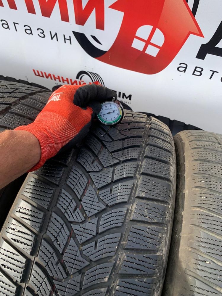 Шини 235/55 R19 Dunlop 2021р зима 7/7,4мм