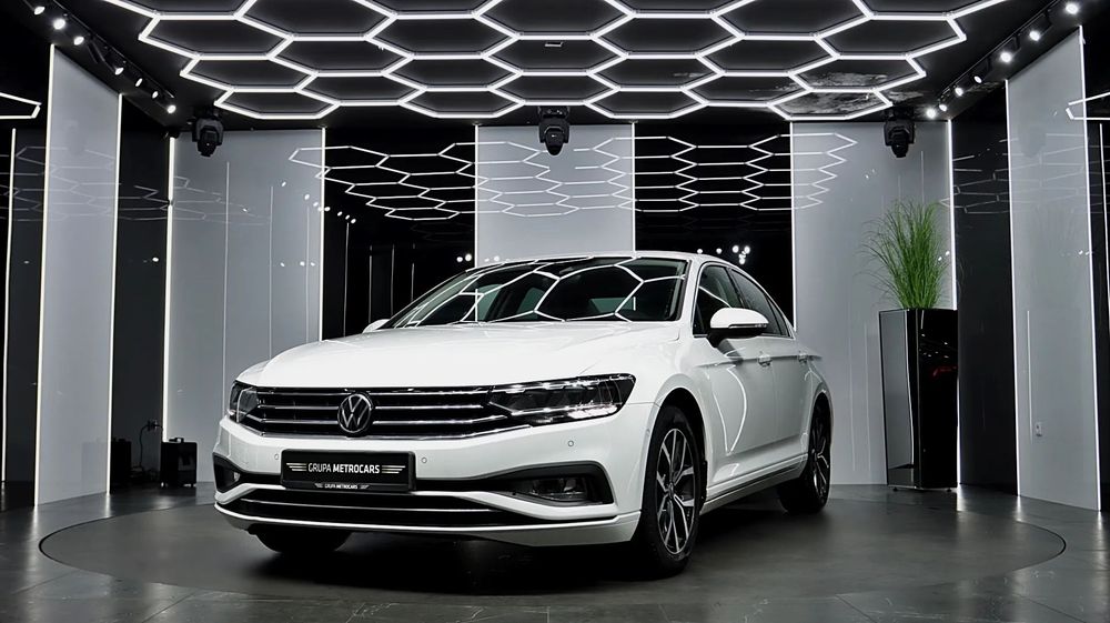 Volkswagen Passat SALON POLSKA/ FV23%/ Gwarancja Serwisowa/ DSG/ 56 909 NETTO