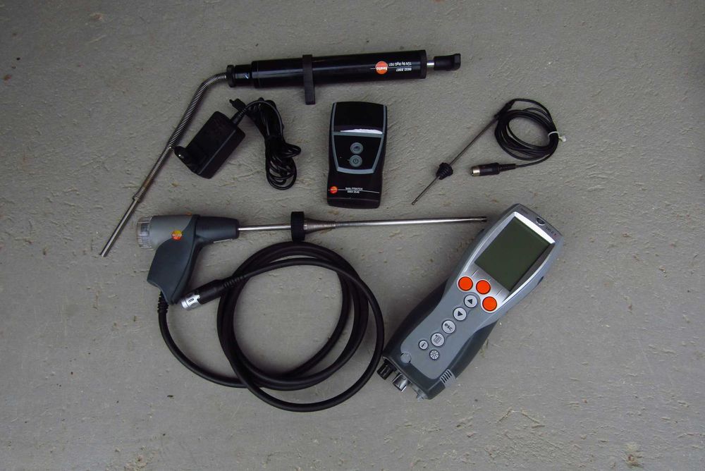Analizator  Spalin  Testo 330-2 LL   zestaw