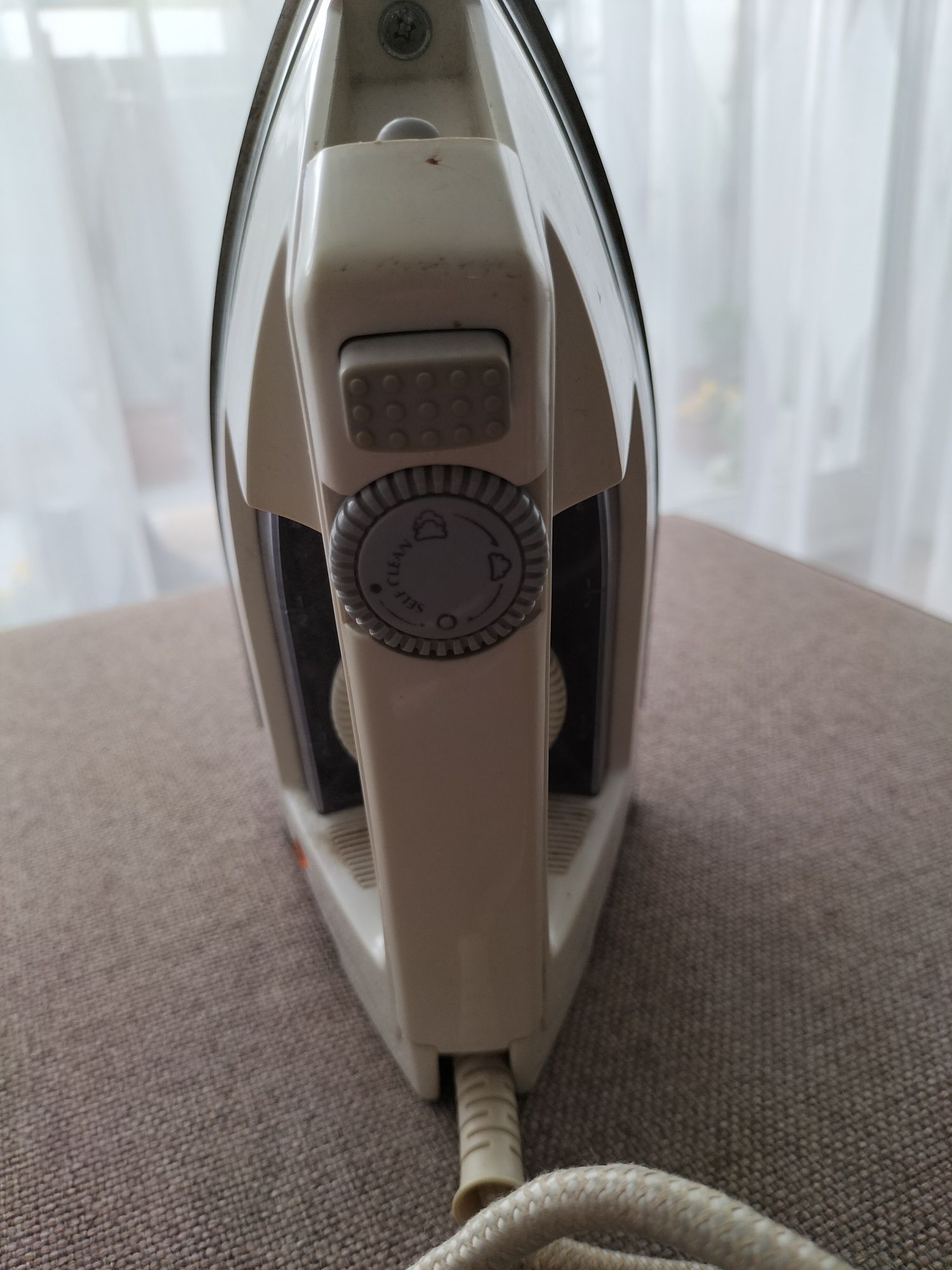 Philips Comfort 200 żelazko