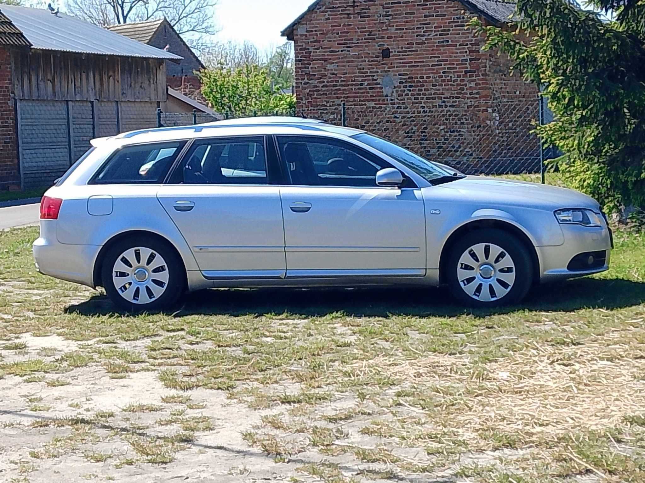 AUDI A4 B7 2008R S LINE 4X4