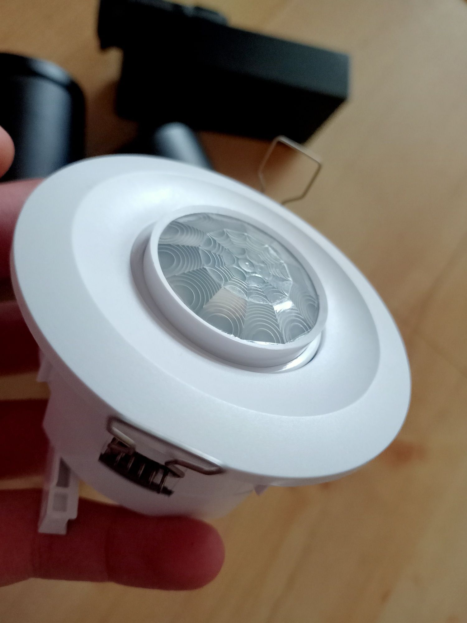 Oprawa oświetlenie lampy LED (szynowe)